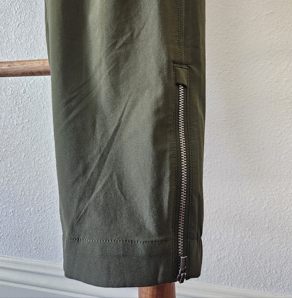 Athleta Brooklyn Heights High Rise Jogger Pants - Picture 9 of 13